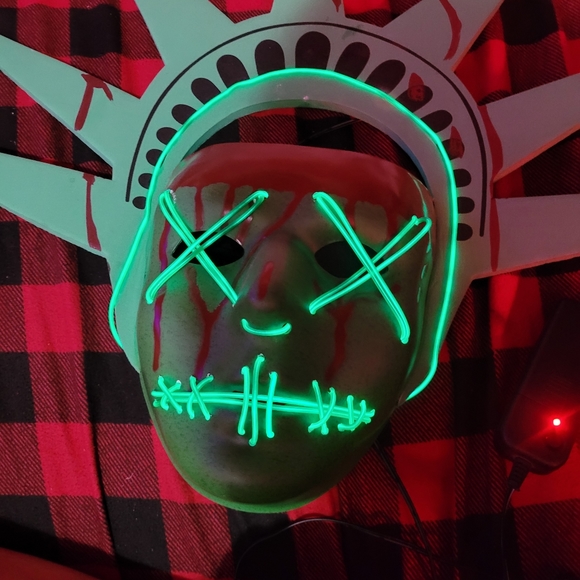 The lady of liberty purge mask - Picture 2 of 2